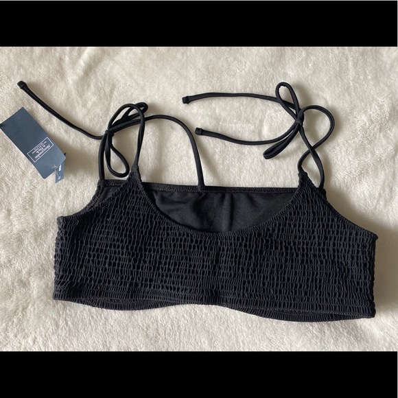 Abercrombie Ruched Bikini Top NWT - Picture 3 of 3